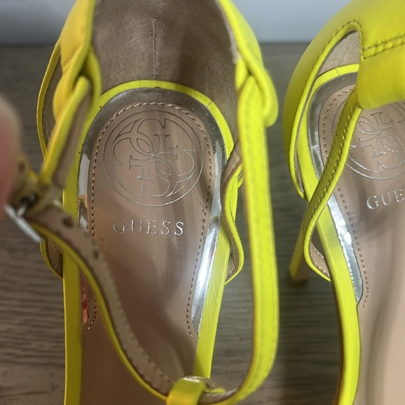 Tecru T-Strap Stilettos, 👠 color neon yellow hell 4.52 ‘’ - Picture 5 of 8